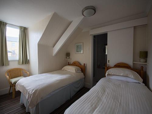 Poppy'S Guest House Plymouth Bilik gambar